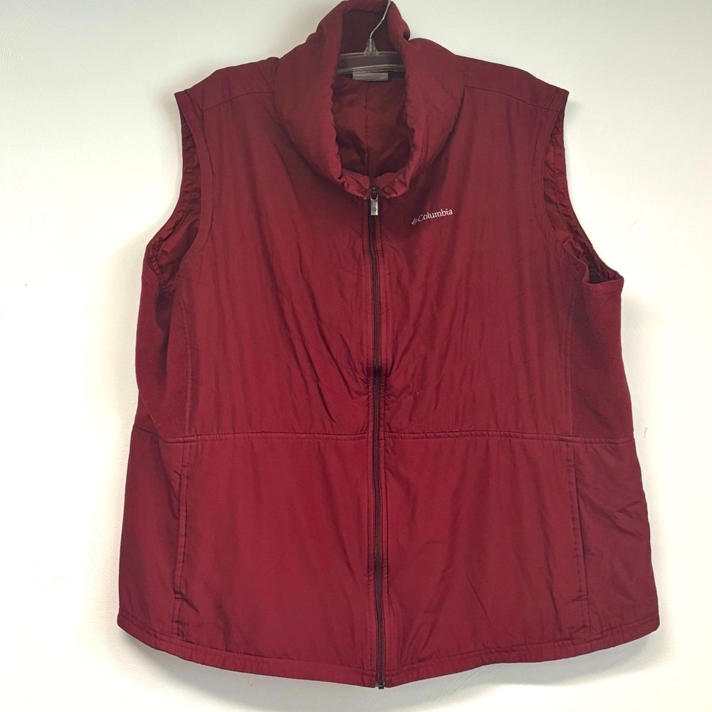 Columbia Women's Plus Size Burgundy Vest 2X